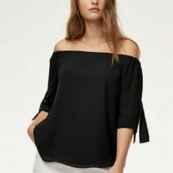 Aritzia Tops - Aritzia Babaton black blouse NWOT